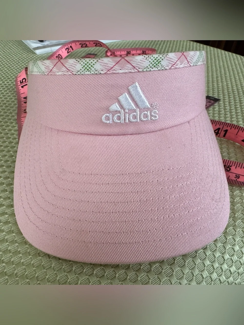 Adidas Pink OS Women’s Visor - White Logo open band for flexible sizing NWOT